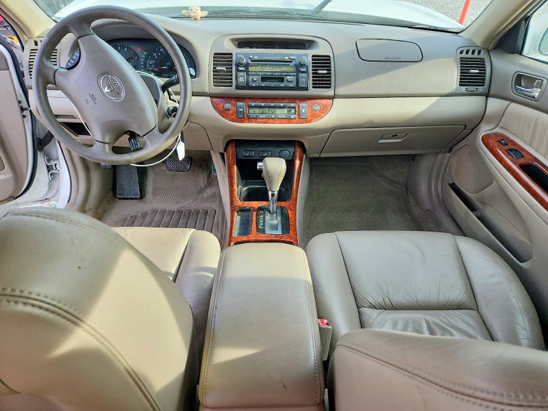 51177776 :رقم المزاد ، 4T1BE30K22U066313 vin ، 2002 Toyota Camry مزاد بيع