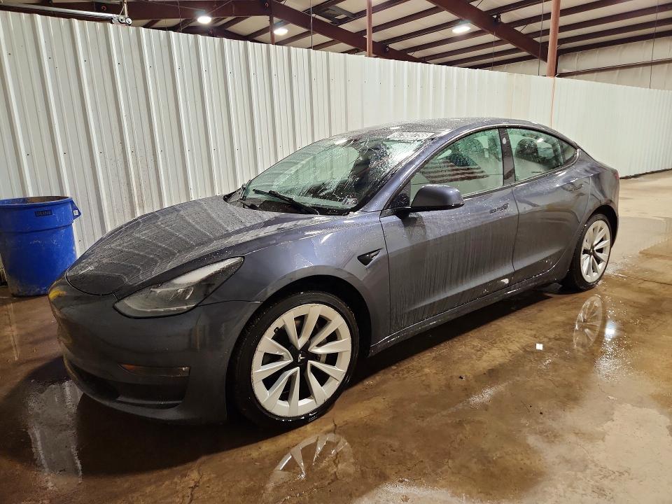 47980756 :رقم المزاد ، 5YJ3E1EBXNF288584 vin ، 2022 Tesla Model 3 مزاد بيع