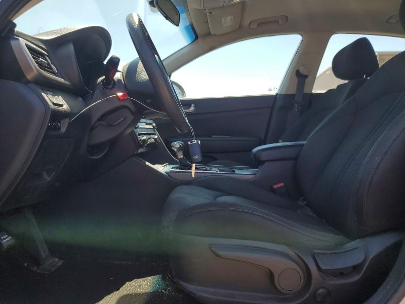 Auction sale of the 2018 Kia Optima, vin: 5XXGT4L33JG268592, lot number: 51423666