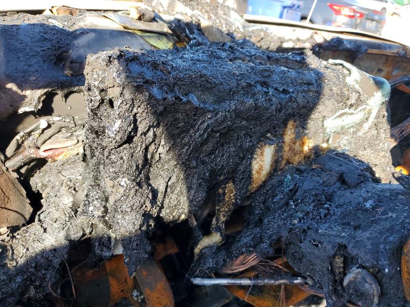 1999 Chevrolet Suburban მანქანა იყიდება აუქციონზე, vin: 1GNEC16R9XJ576111, აუქციონის ნომერი: 50225576