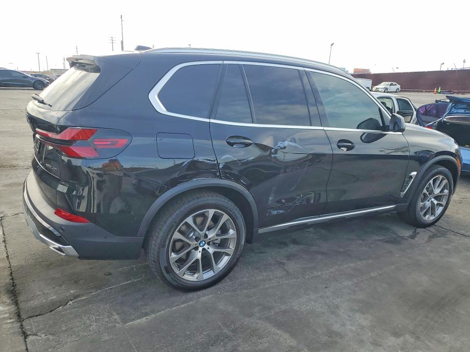 48960676 :رقم المزاد ، 5UX23EU05T9265843 vin ، 2026 Bmw X5 مزاد بيع
