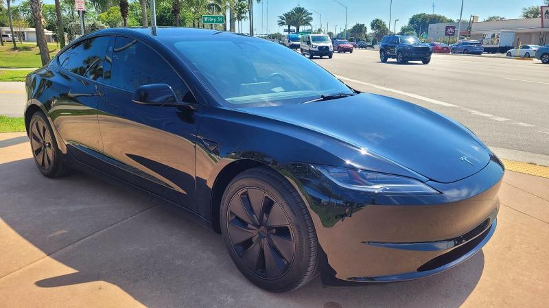 48560176 :رقم المزاد ، 5YJ3E1EB9SF905775 vin ، 2025 Tesla Model 3 مزاد بيع