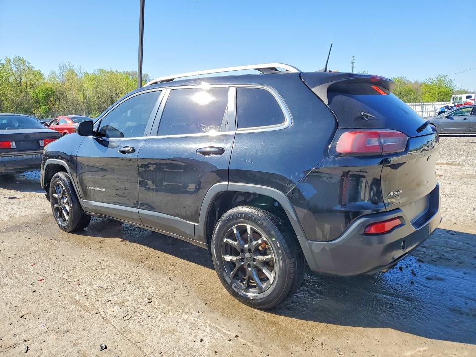 47038136 :رقم المزاد ، 1C4PJMCB0JD603640 vin ، 2018 Jeep Cherokee مزاد بيع