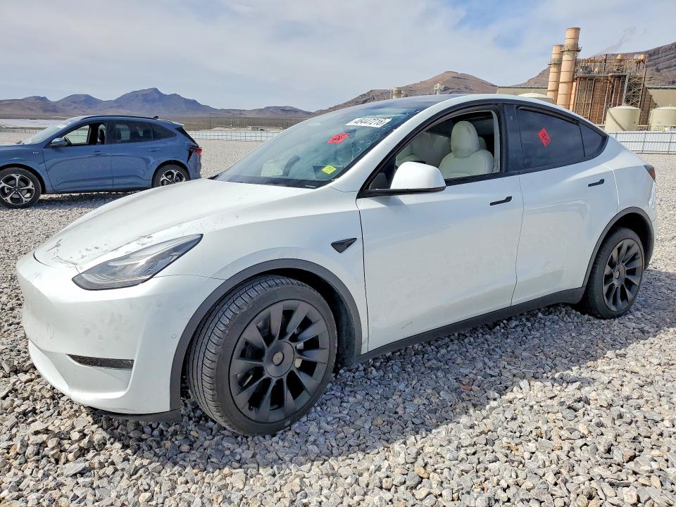 48447216 :رقم المزاد ، 5YJYGDEE4LF055616 vin ، 2020 Tesla Model Y مزاد بيع