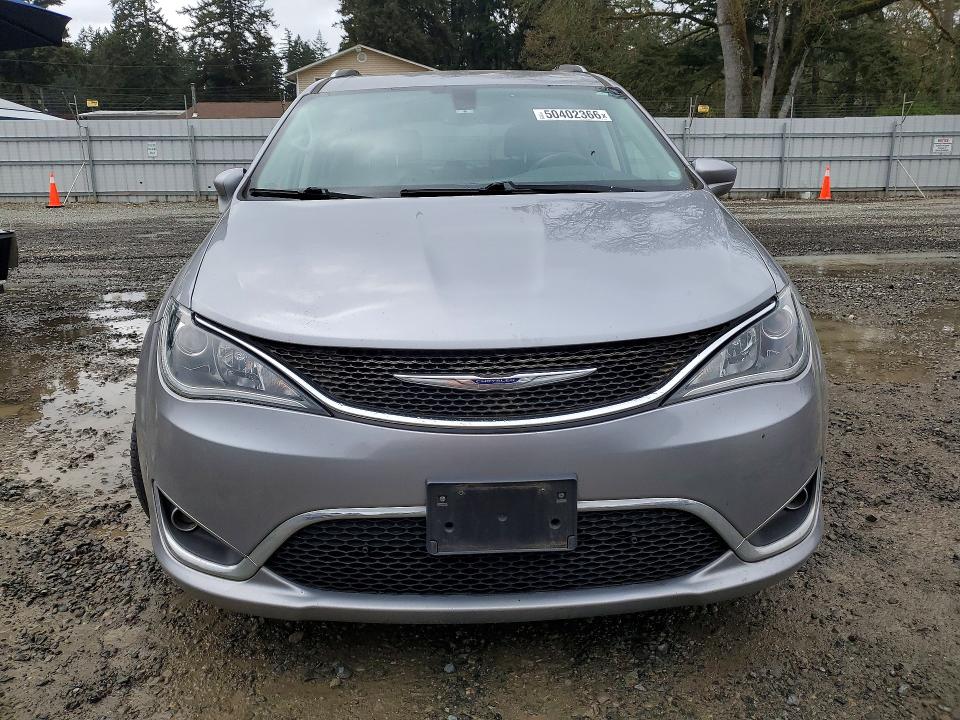 50402366 :رقم المزاد ، 2C4RC1BG5LR176745 vin ، 2020 Chrysler Pacifica مزاد بيع