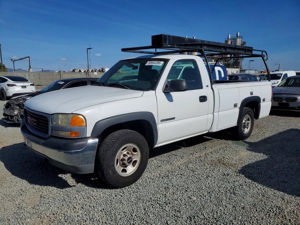 50664396 :رقم المزاد ، 1GTGC24U71Z188365 vin ، 2001 Gmc New Sierra مزاد بيع