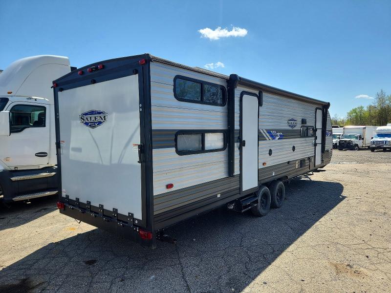 50436266 :رقم المزاد ، 5ZT2SMTB6NG073667 vin ، 2022 Salem Trailers مزاد بيع