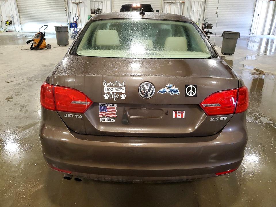 49773506 :رقم المزاد ، 3VWDX7AJ7DM358774 vin ، 2013 Volkswagen Jetta مزاد بيع