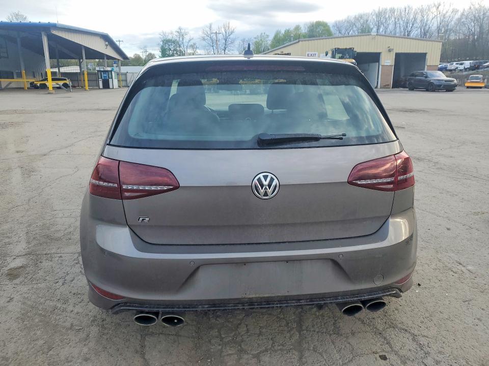 2016 Volkswagen Golf R მანქანა იყიდება აუქციონზე, vin: WVWLF7AU6GW143371, აუქციონის ნომერი: 50581026