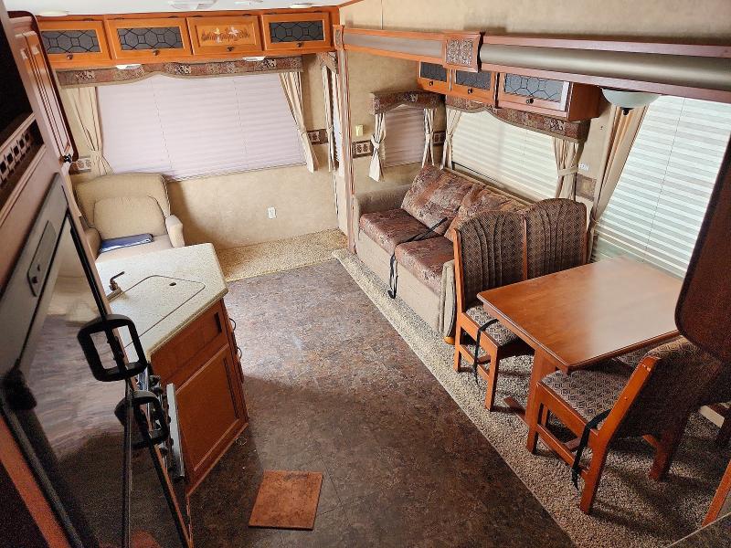 Продажа на аукционе авто 2011 Heartland Sundance Fifth Wheel, vin: 5SFSG2922BE232025, номер лота: 50125016
