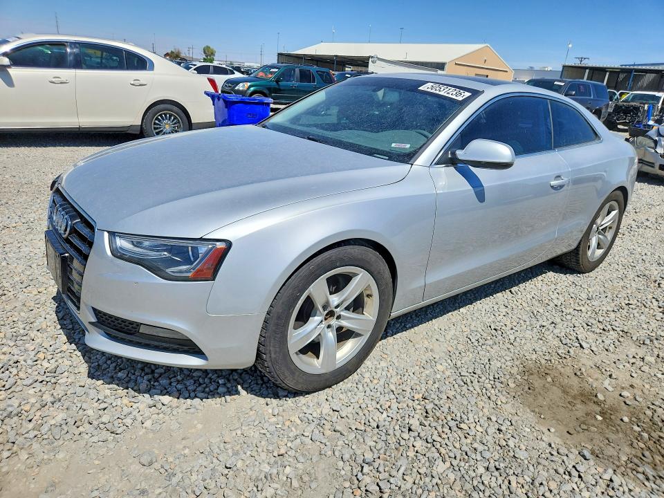 2014 Audi A5 მანქანა იყიდება აუქციონზე, vin: WAUCFAFR1EA070502, აუქციონის ნომერი: 50531236