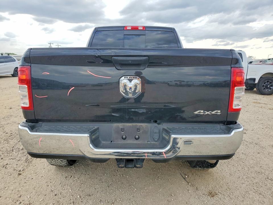 48507836 :رقم المزاد ، 3C6UR5CJ6LG229377 vin ، 2020 Ram 2500 مزاد بيع