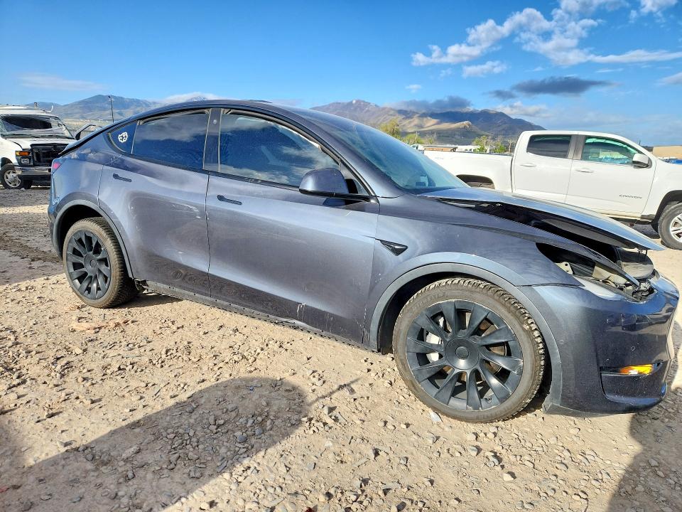 Продаж на аукціоні авто 2021 Tesla Model Y, vin: 5YJYGDEE4MF084728, номер лоту: 49685346