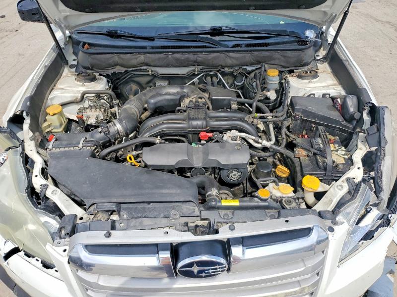 2014 Subaru Outback მანქანა იყიდება აუქციონზე, vin: 4S4BRBCC5E3200177, აუქციონის ნომერი: 49923006