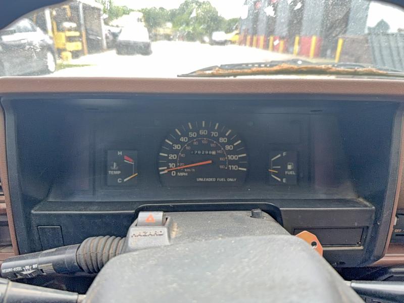 1985 Toyota Pickup მანქანა იყიდება აუქციონზე, vin: JT4RN56D9F5042940, აუქციონის ნომერი: 51451256