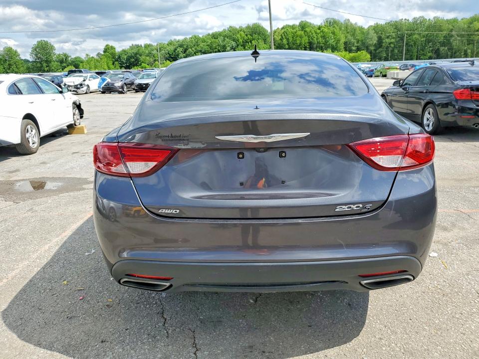 51851756 :رقم المزاد ، 1C3CCCDGXFN630329 vin ، 2015 Chrysler 200 مزاد بيع