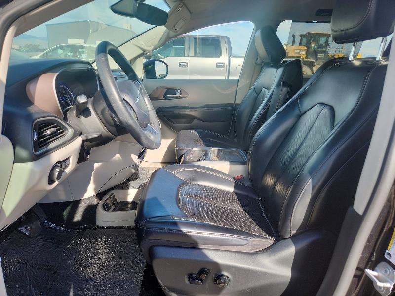 47175346 :رقم المزاد ، 2C4RC1DG0LR256967 vin ، 2020 Chrysler Voyager مزاد بيع