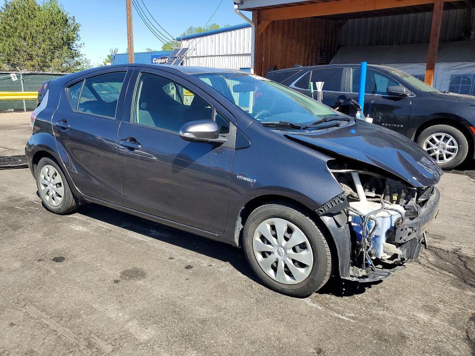 Продажа на аукционе авто 2013 Toyota Prius C, vin: JTDKDTB34D1530770, номер лота: 49812386