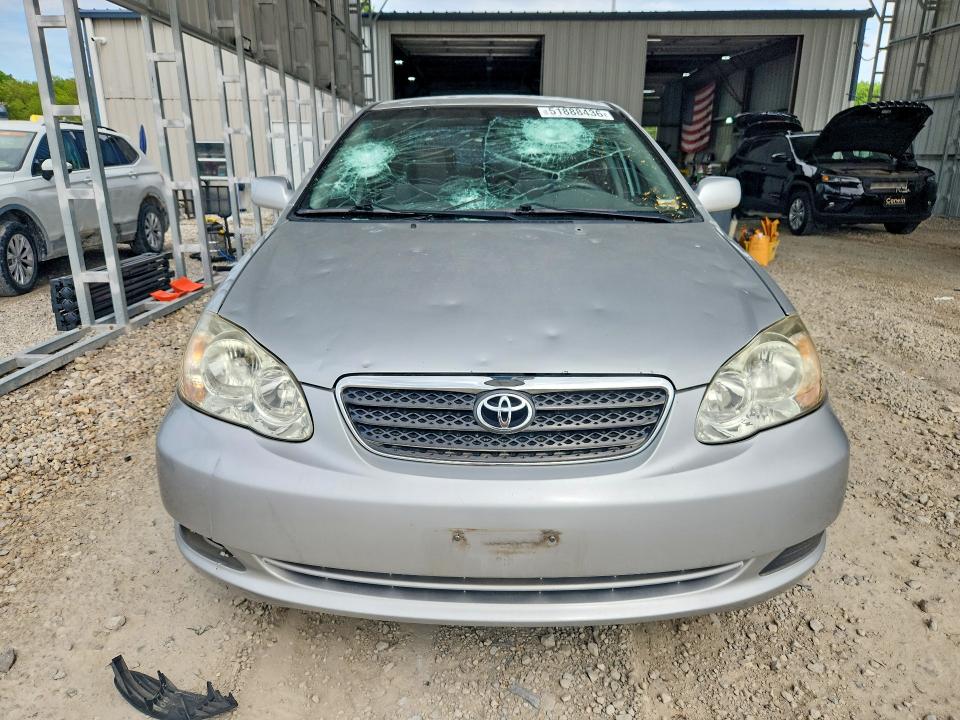 51888436 :رقم المزاد ، 1NXBR32E45Z435138 vin ، 2005 Toyota Corolla مزاد بيع
