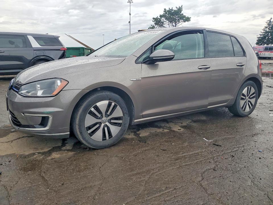 Продаж на аукціоні авто 2016 Volkswagen E-golf, vin: WVWKP7AU5GW912452, номер лоту: 50059956