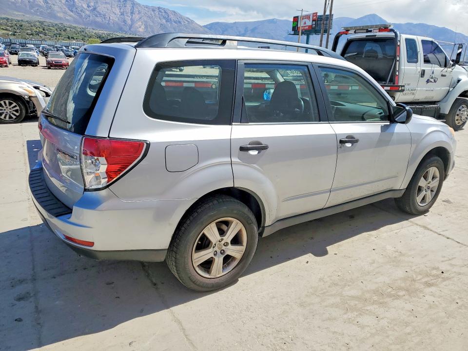 48495516 :رقم المزاد ، JF2SHABC9CH408650 vin ، 2012 Subaru Forester مزاد بيع
