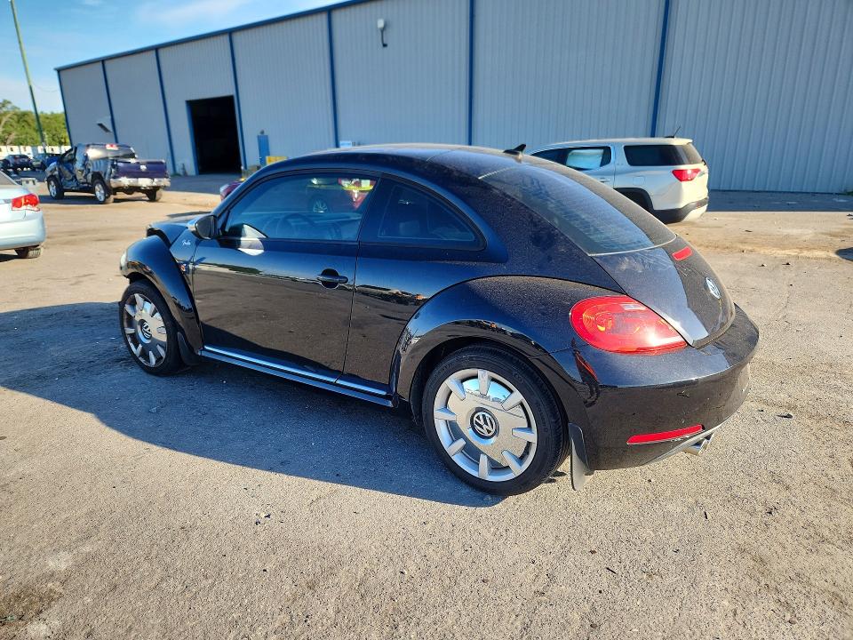 2013 Volkswagen Beetle მანქანა იყიდება აუქციონზე, vin: 3VWJP7AT6DM672890, აუქციონის ნომერი: 50898696