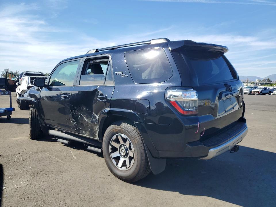2023 Toyota 4runner მანქანა იყიდება აუქციონზე, vin: JTERU5JRXP6146737, აუქციონის ნომერი: 51119116