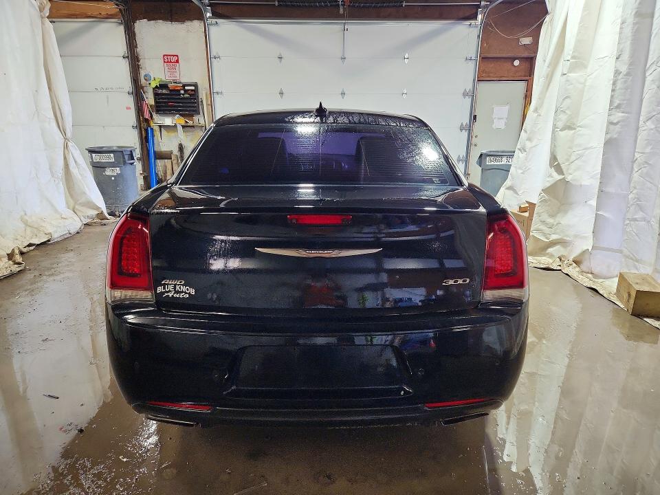 Продажа на аукционе авто 2016 Chrysler 300, vin: 2C3CCAGG7GH274318, номер лота: 49801566