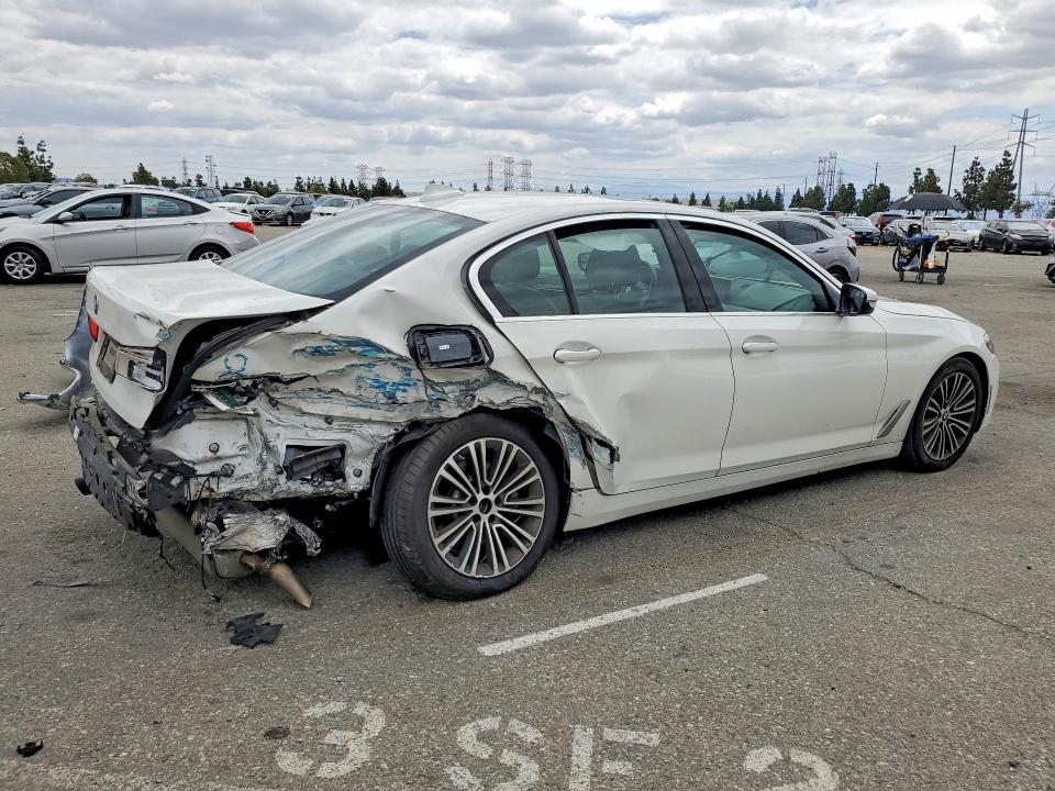 2019 Bmw 530 მანქანა იყიდება აუქციონზე, vin: WBAJA5C5XKWW01080, აუქციონის ნომერი: 50962536
