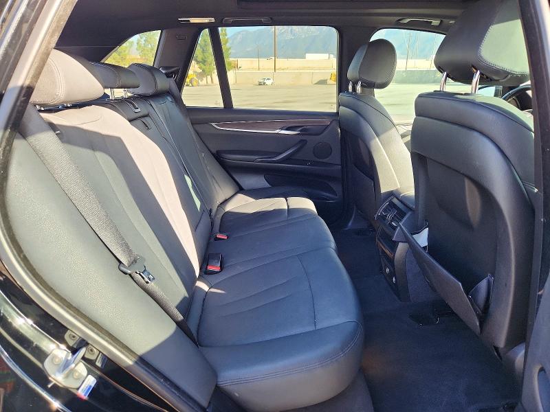 50809966 :رقم المزاد ، 5UXKR0C3XH0V69565 vin ، 2017 Bmw X5 مزاد بيع