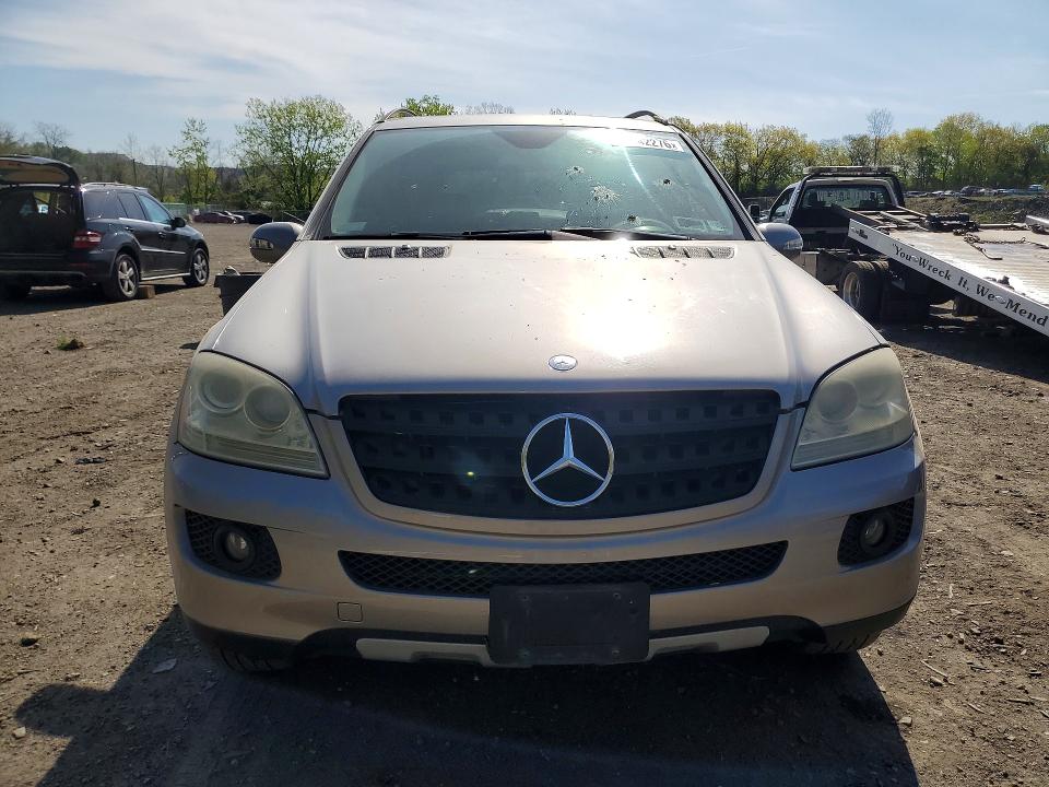 51642276 :رقم المزاد ، 4JGBB86E46A006290 vin ، 2006 Mercedes-benz Ml مزاد بيع