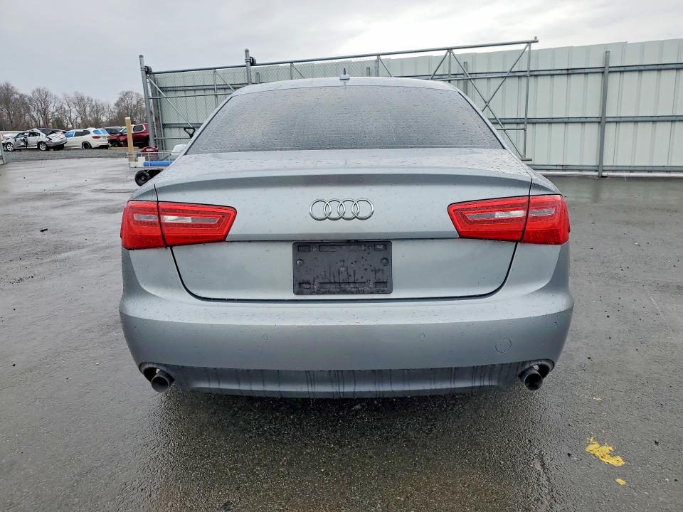 2013 Audi A6 მანქანა იყიდება აუქციონზე, vin: WAUGGAFC8DN063225, აუქციონის ნომერი: 47905486