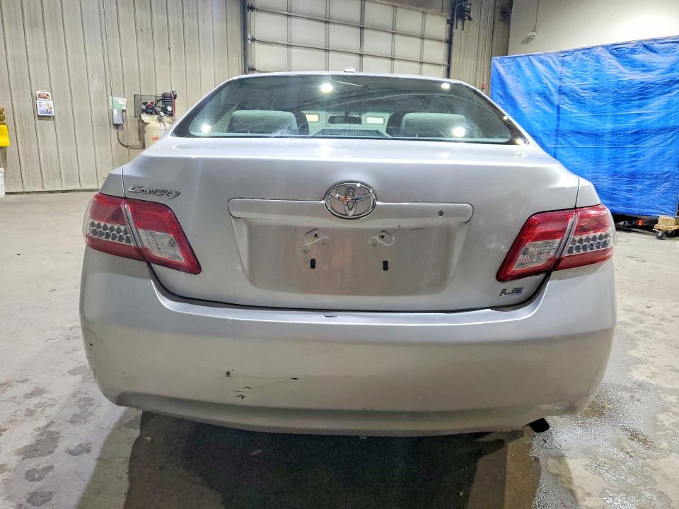 49139866 :رقم المزاد ، 4T4BF3EK1AR012124 vin ، 2010 Toyota Camry مزاد بيع