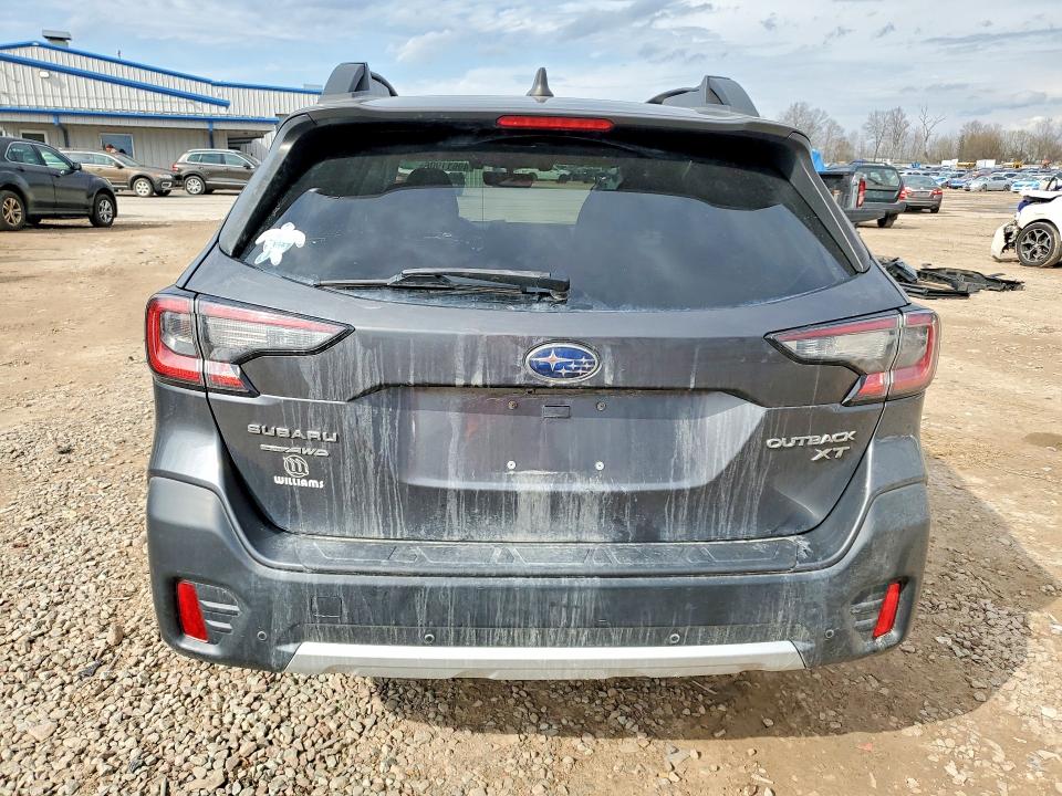 49611906 :رقم المزاد ، 4S4BTGND9M3173746 vin ، 2021 Subaru Outback مزاد بيع