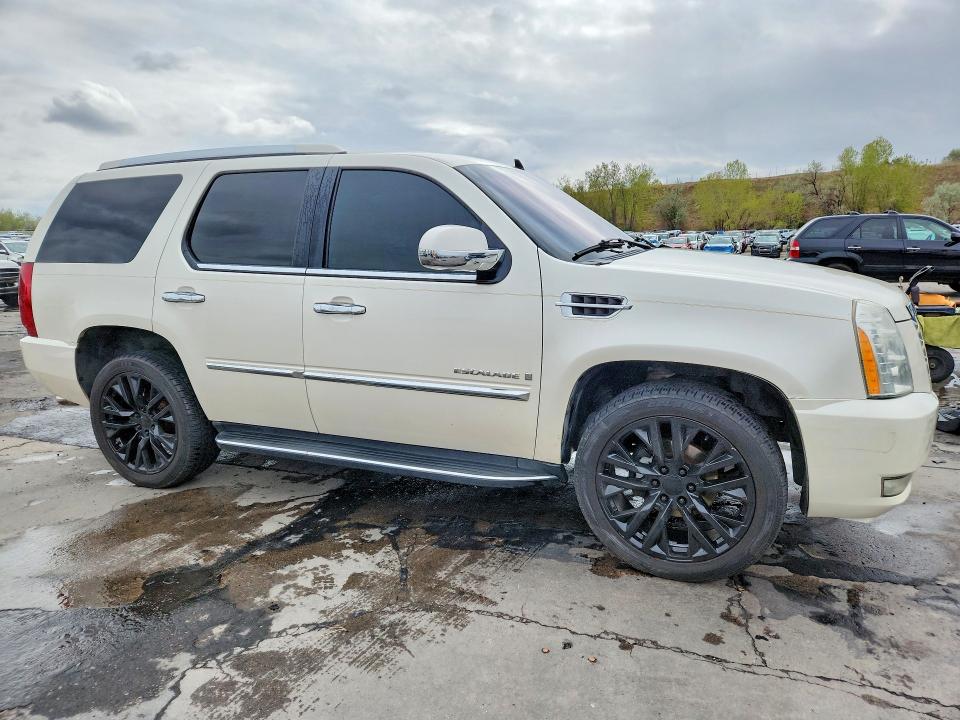 Продажа на аукционе авто 2007 Cadillac Escalade, vin: 1GYFK63887R164735, номер лота: 51888216