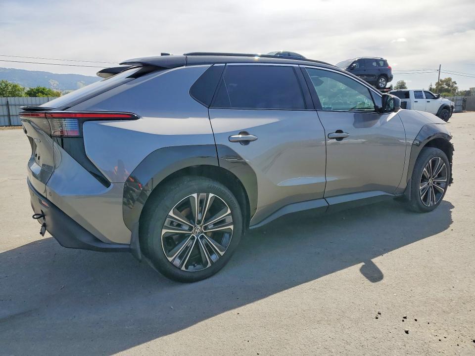 48983566 :رقم المزاد ، JTMAAAAA9PA001537 vin ، 2023 Toyota Bz4x مزاد بيع