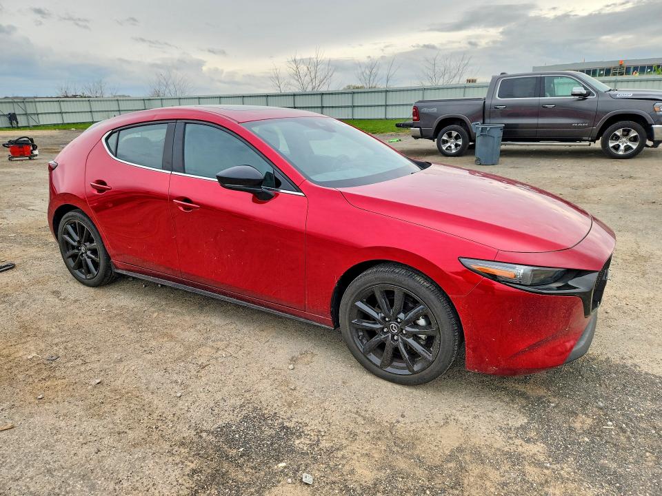 50675556 :رقم المزاد ، JM1BPBJYXP1602414 vin ، 2023 Mazda 3 مزاد بيع