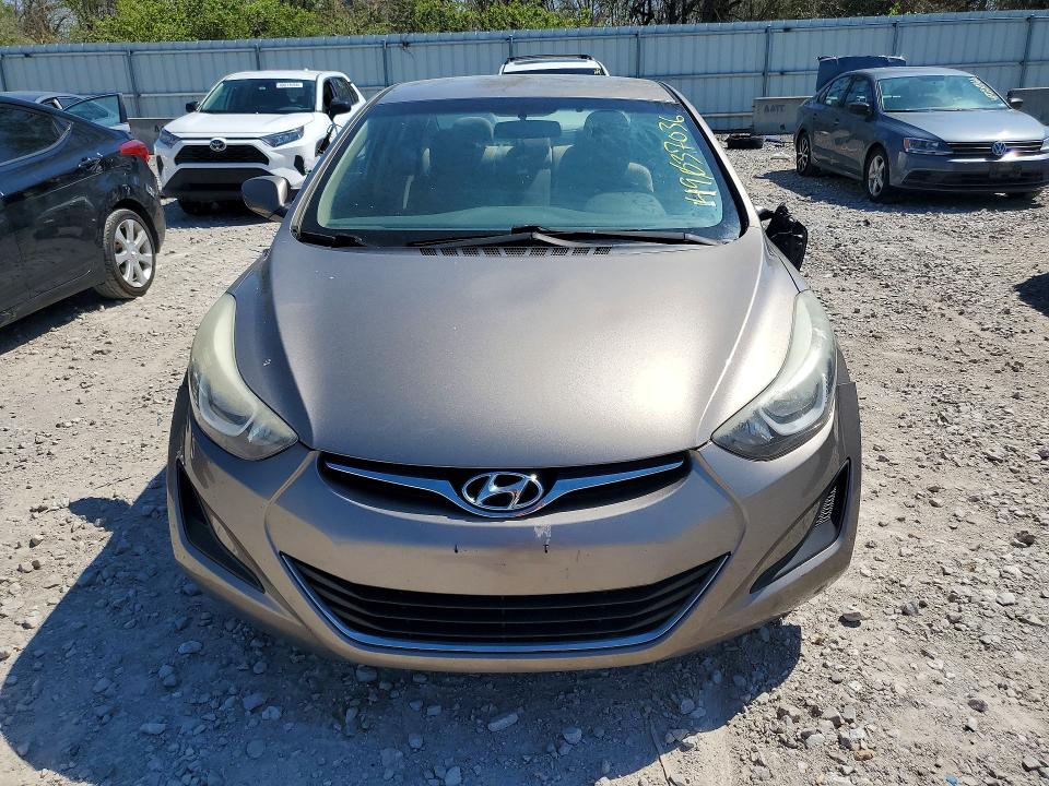 Продажа на аукционе авто 2016 Hyundai Elantra, vin: 5NPDH4AE4GH743740, номер лота: 49037036
