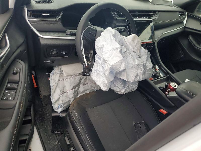 Продаж на аукціоні авто 2025 Jeep Grand Cherokee, vin: 1C4RJHAG0SC310794, номер лоту: 51139626