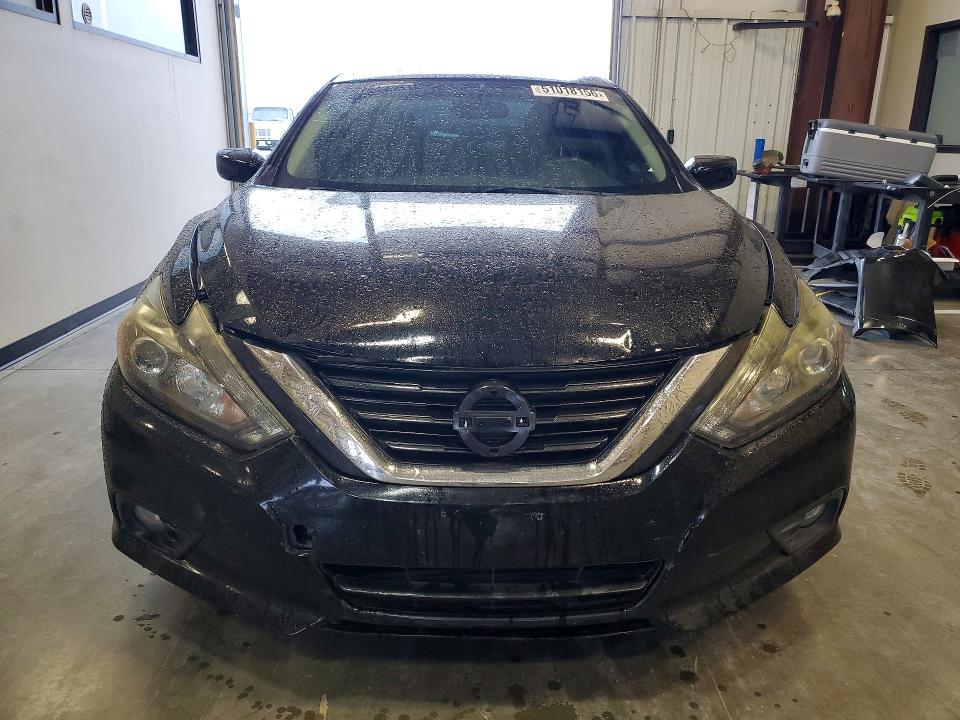 Продаж на аукціоні авто 2017 Nissan Altima, vin: 1N4AL3AP6HC222793, номер лоту: 51018156