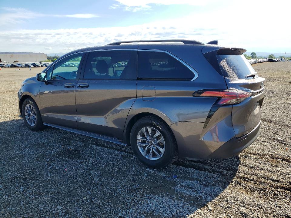 49441656 :رقم المزاد ، 5TDBRKEC7NS078132 vin ، 2022 Toyota Sienna مزاد بيع