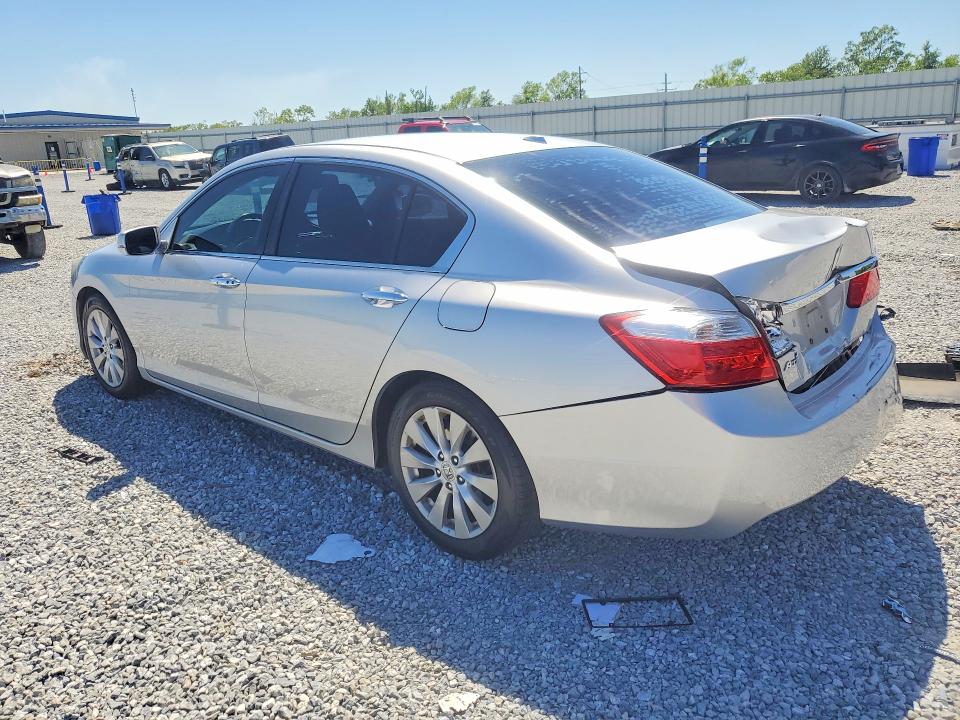 2015 Honda Accord მანქანა იყიდება აუქციონზე, vin: 1HGCR2F82FA070972, აუქციონის ნომერი: 49028156