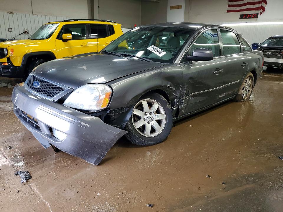 49428486 :رقم المزاد ، 1FAFP271X5G113684 vin ، 2005 Ford Five Hundred مزاد بيع
