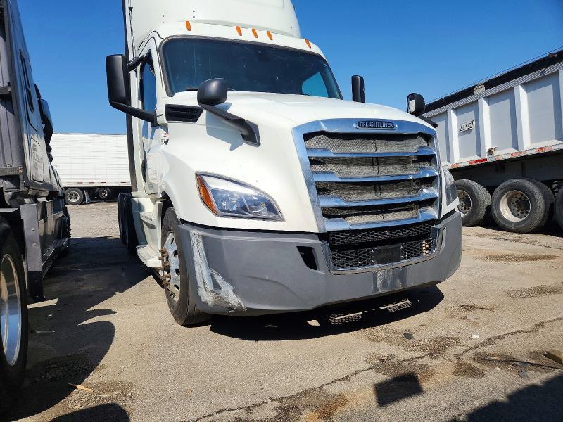 Продажа на аукционе авто 2019 Freigliner Cascadia 126, vin: 3AKJHLDR0KSKY2355, номер лота: 50472166