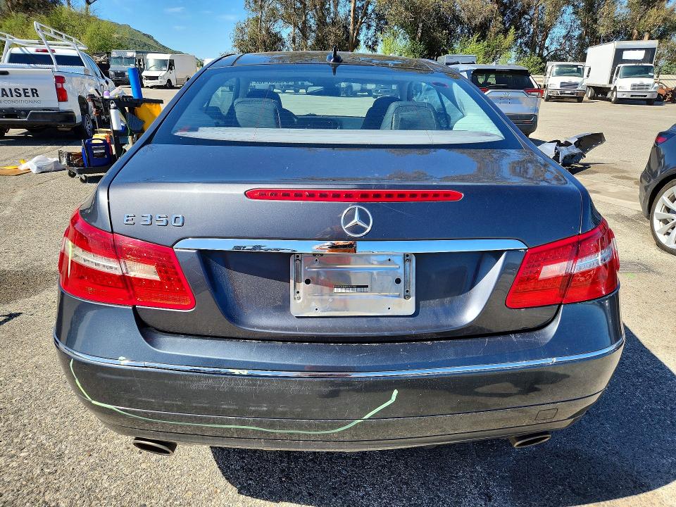 Продажа на аукционе авто 2010 Mercedes-benz E, vin: WDDKJ5GB9AF011125, номер лота: 51026716