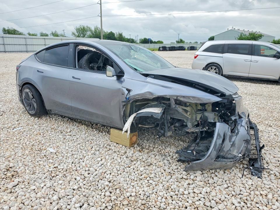 2026 Tesla Model Y მანქანა იყიდება აუქციონზე, vin: 7SAYGDEE5TA439842, აუქციონის ნომერი: 50662726