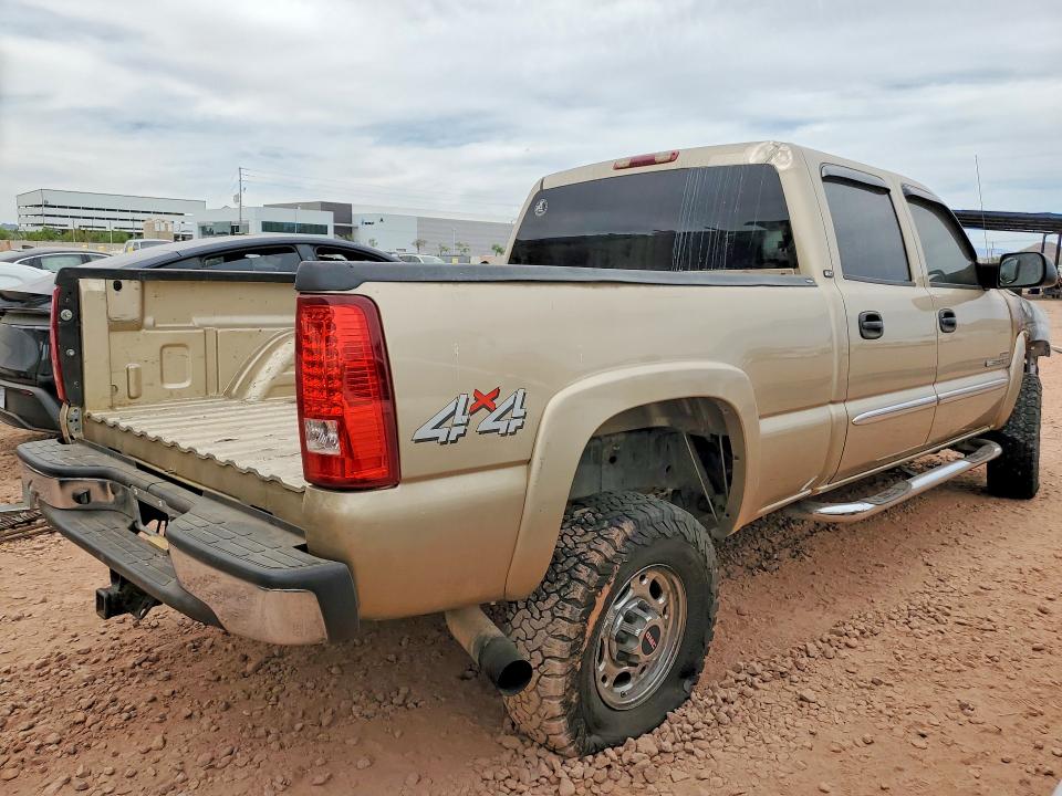 48988956 :رقم المزاد ، 1GTHK23275F968428 vin ، 2005 Gmc Sierra مزاد بيع