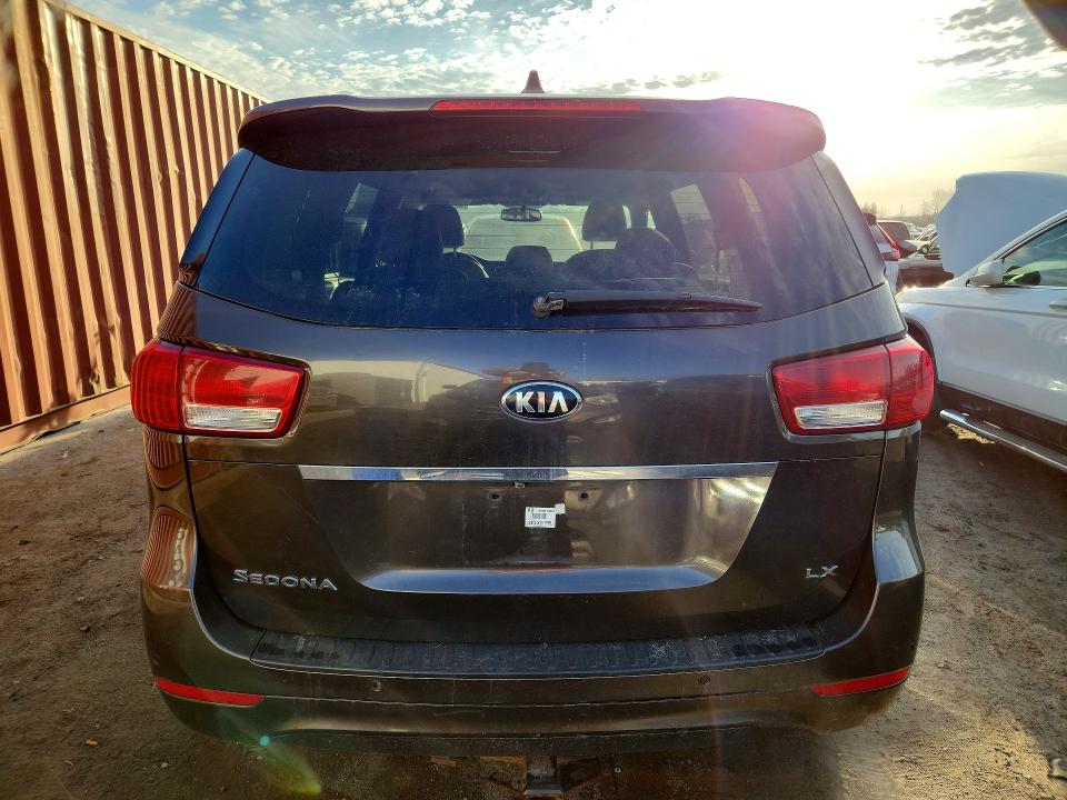 Продажа на аукционе авто 2017 Kia Sedona, vin: KNDMB5C14H6269799, номер лота: 47737726