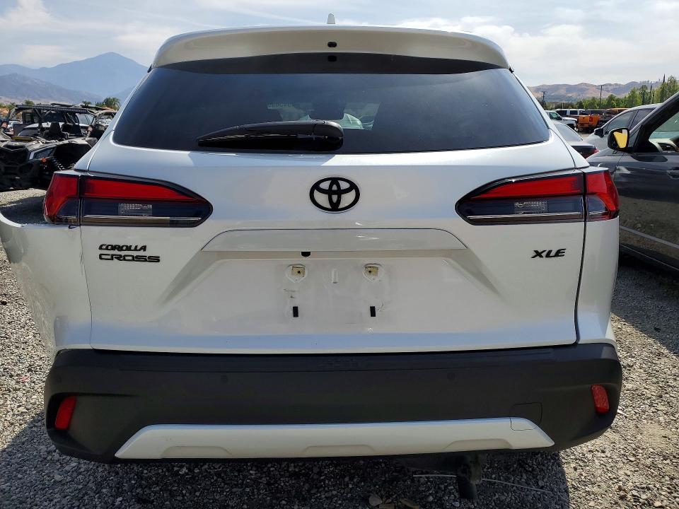 49450356 :رقم المزاد ، 7MUDAAAG4PV066094 vin ، 2023 Toyota Corolla Cross مزاد بيع