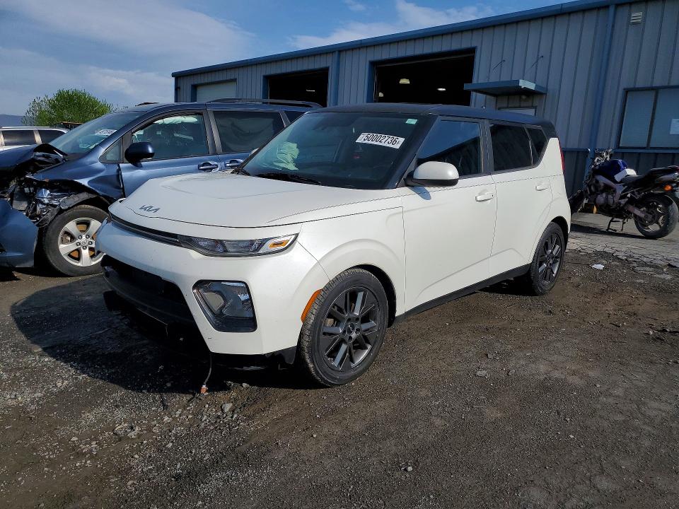 Продажа на аукционе авто 2022 Kia Soul, vin: KNDJ33AU1N7167173, номер лота: 50002736